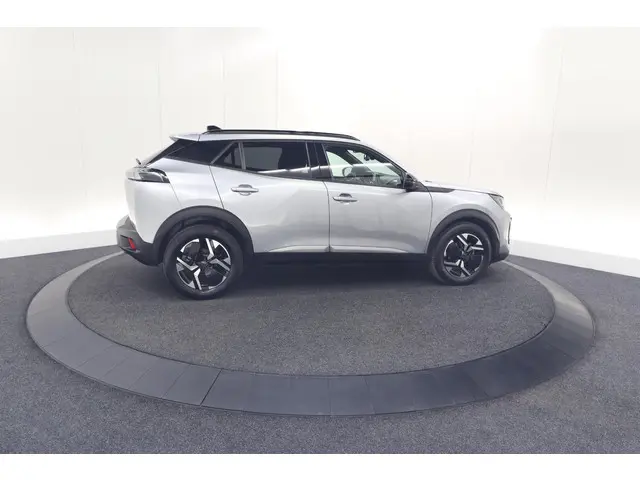 Peugeot 2008 PureTech 100 Allure 2024 Benzine 8