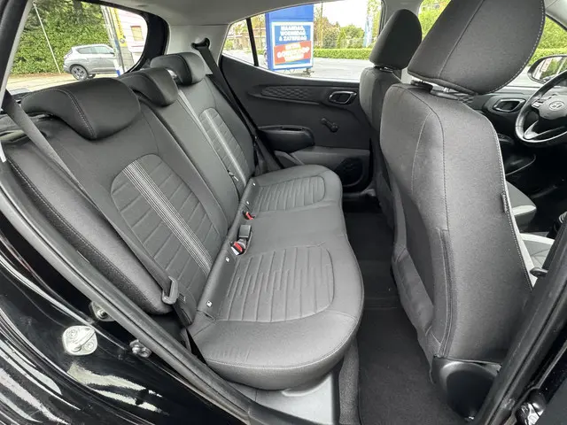 Hyundai i10 1.0 Comfort 5-zits 2022 Benzine 20