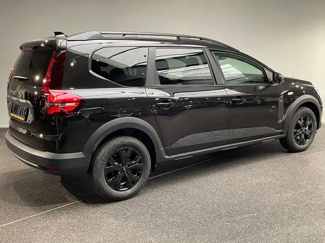 Dacia Jogger 1.0 TCe 110 Extreme 2024 Benzine 20
