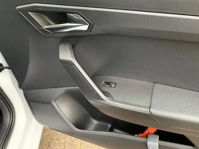 SEAT Ibiza 1.0 TSI Style 2021 Benzine 31