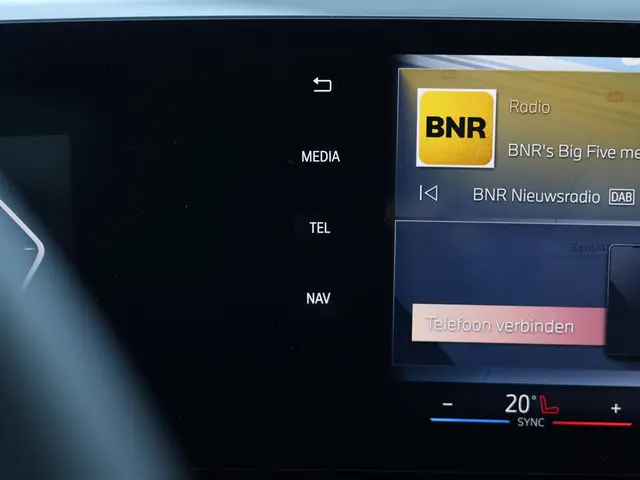 BMW 1 Serie 120 M Sport Design Edition 2025 Benzine 46