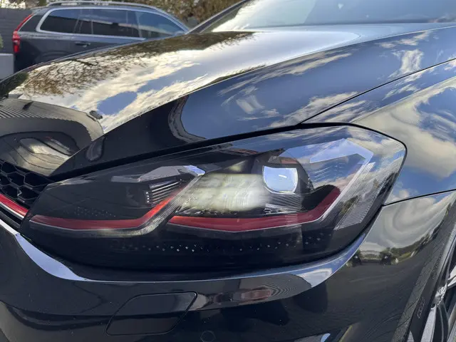 Volkswagen Golf 2.0 TSI GTI TCR 2019 Benzine 8