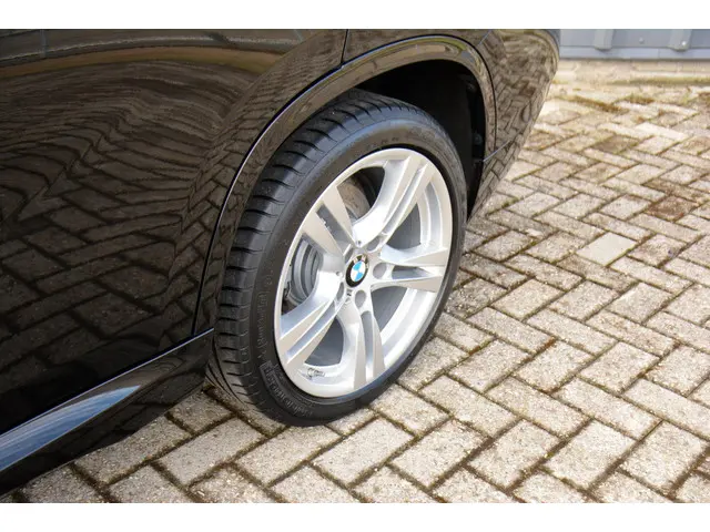 BMW X1 XDrive20i M Sport High Executive 2015 Benzine 27