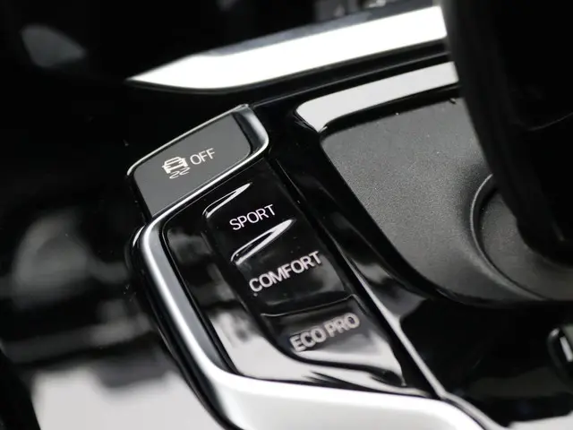 BMW iX3 80 kWh 2021 Elektrisch 24