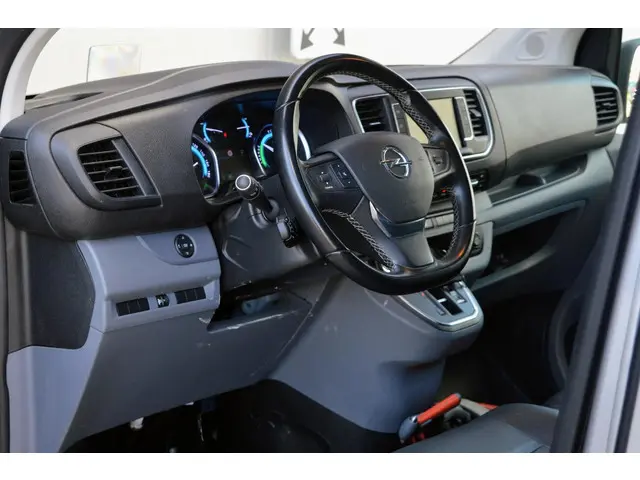 Opel Vivaro-e L2H1 Innovation 75 kWh 2021 Elektrisch 8