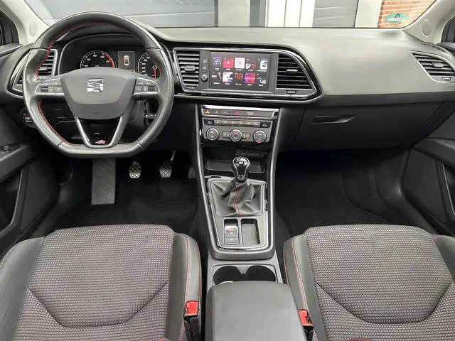 SEAT Leon 1.4 EcoTSI FR Business Intense 2017 Benzine 13