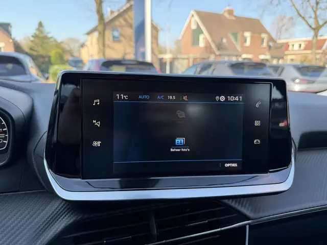 Peugeot 2008 1.2 Turbo 100 PK Active Pack 2021 Benzine 14