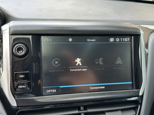 Peugeot 2008 1.2 PureTech GT-line 2018 Benzine 19