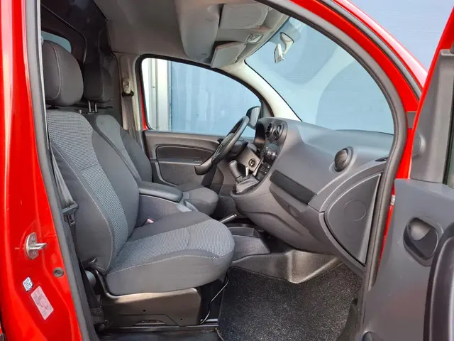 Mercedes-Benz Citan 108 CDI Economy 2016 Diesel 26