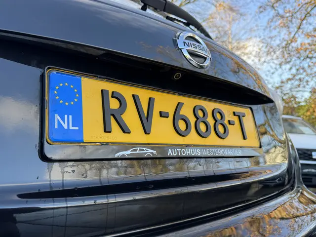 Nissan Juke 1.2 DIG-T 116pk S/S Tekna 2018 Benzine 30