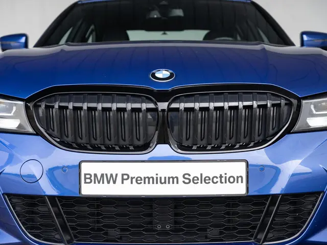 BMW 3 Serie Sedan 320i 2020 Benzine 16