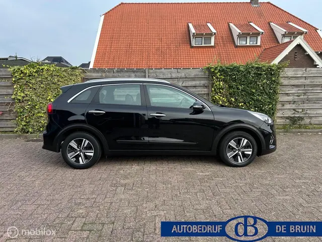 Kia Niro 1.6 GDi Hybrid DynamicLine 2021 Hybride Benzine 2