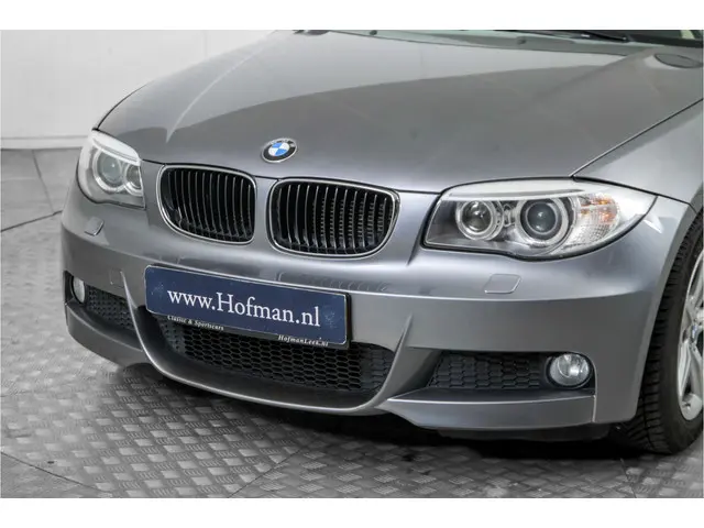 BMW 1 Serie Cabrio 120i High Executive 2012 Benzine 18