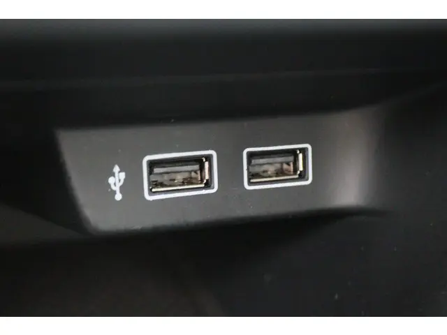 Volkswagen Polo 1.0 TSI Comfortline 2019 Benzine 42