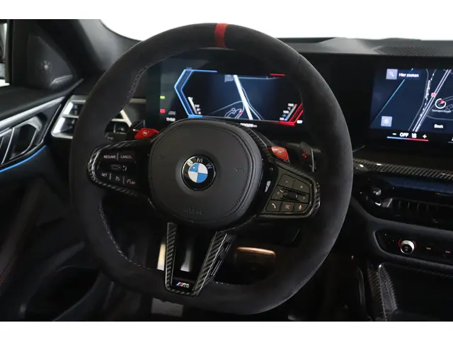 BMW M4 CS 2025 Benzine 12