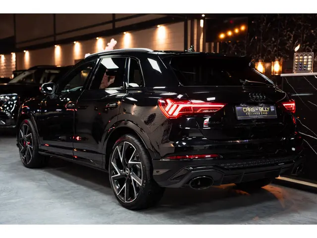 Audi Q3 RS PANO|AUT7|LEDER|RSDYNAMIC 2021 Benzine 5