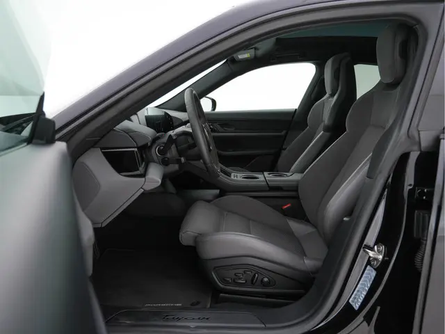 Porsche Taycan Performance 84 kWh [ 3-Fase ] 2021 Elektrisch 9