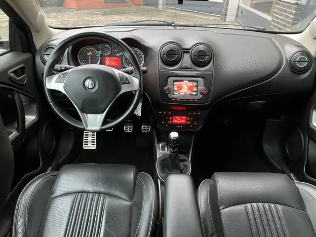 Alfa Romeo MiTo 0.9 TwinAir Esclusivo 2014 Benzine 21