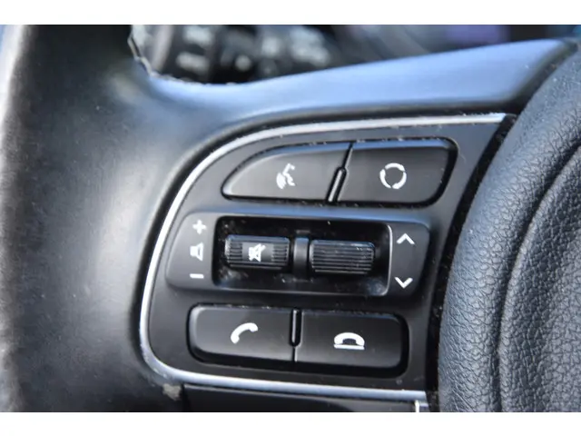 Kia e-Niro DynamicPlusLine 64 kWh 2021 Elektrisch 9