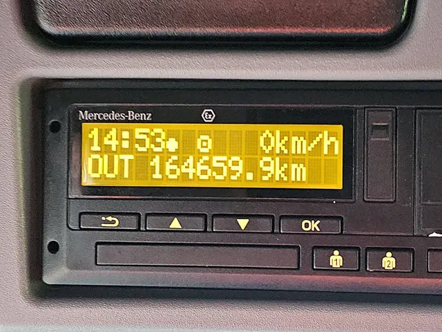 Mercedes-Benz Atego 1224 2021 Diesel 9