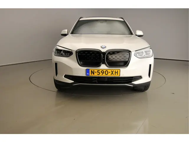 BMW iX3 High Executive 80 kWh 2021 Elektrisch 5