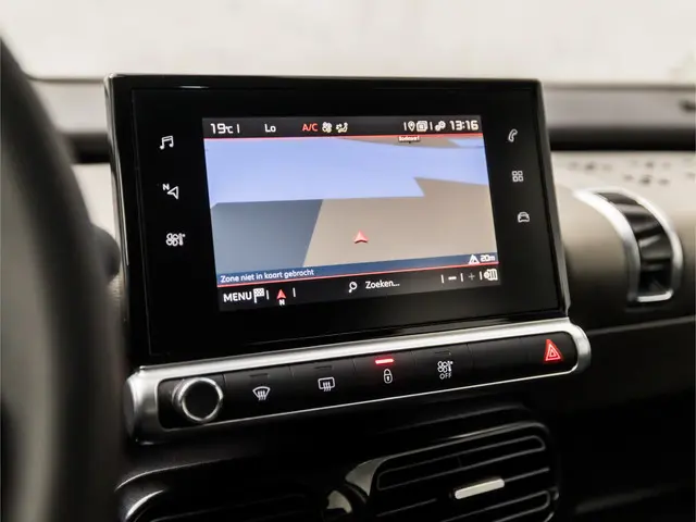 Citroën C4 Cactus 1.2 PureTech Sport 2020 Benzine 24