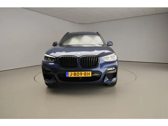 BMW X3 sDrive20i 2020 Benzine 6