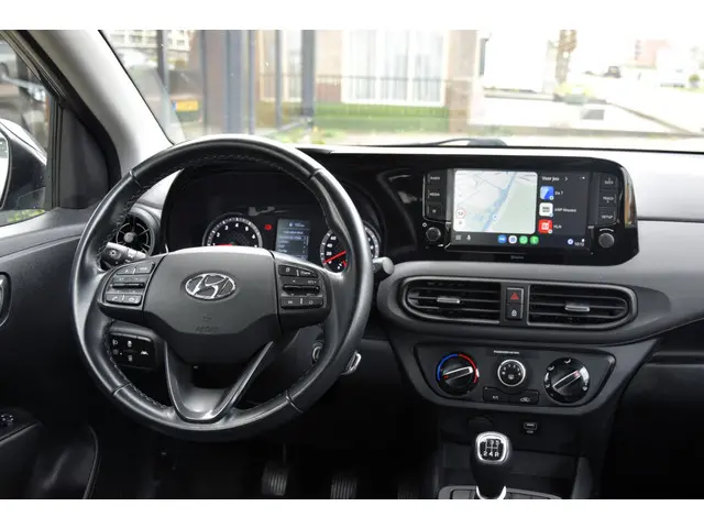 Hyundai i10 1.0 Comfort 2022 Benzine 18