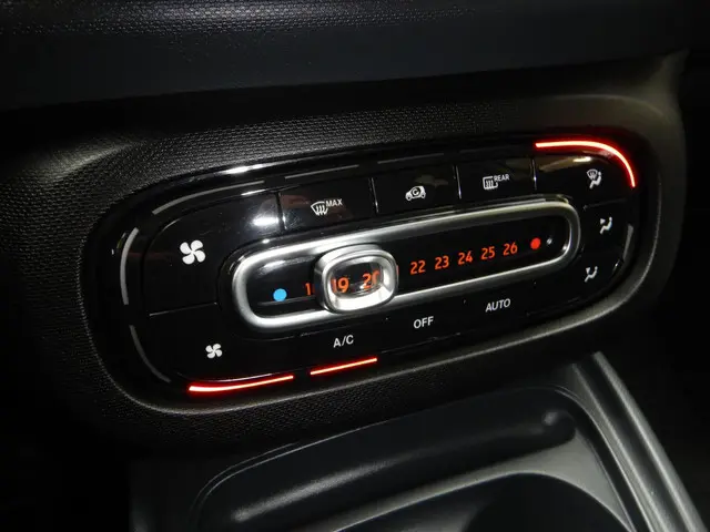 Smart Forfour 1.0 Pure AUTOMAAT 2015 Benzine 12