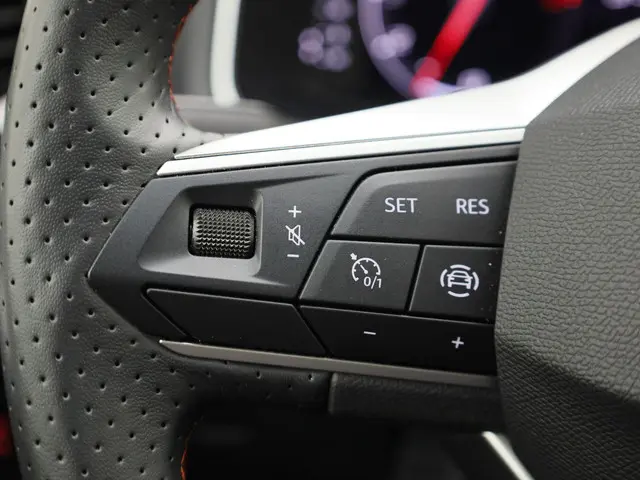 SEAT Ibiza 1.0TSI/115PK FR 2024 Benzine 17