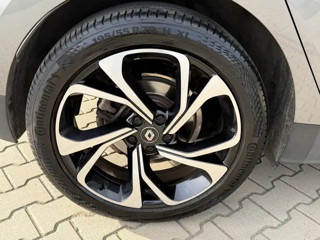 Renault Scénic 1.3 TCe Bose 2018 Benzine 29