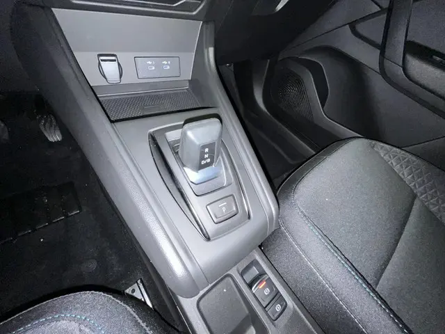 Mitsubishi Grandis 1.8 HEV Intense 2026 Hybride Benzine 20