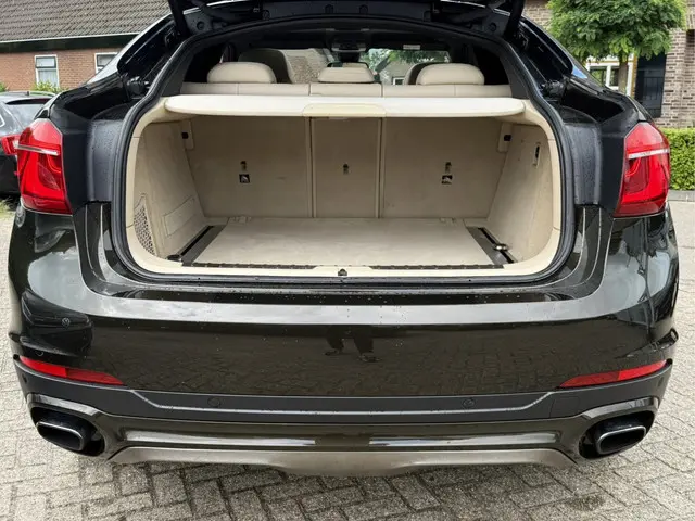 BMW X6 5.0 X-DRIVE HIGH EXECUTIVE 2014 Benzine 17