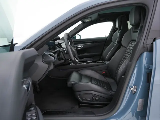 Audi e-tron GT 93 kWh AWD [ 3-Fase ] {SOH-91%} 2022 Elektrisch 8