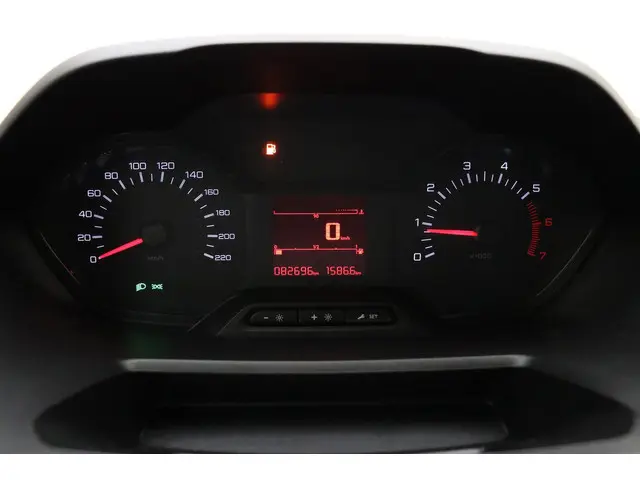 Peugeot Partner 1.5 BlueHDI Pro 2020 Diesel 22