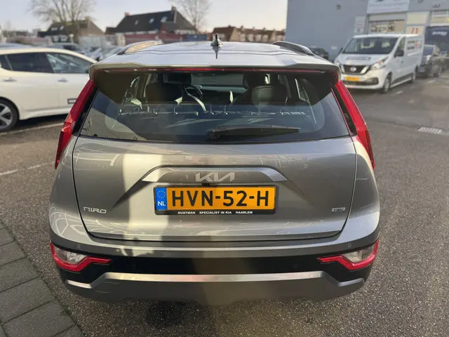 Kia Niro 1.6 GDi Hybrid DynamicLine 2025 Hybride Benzine 9