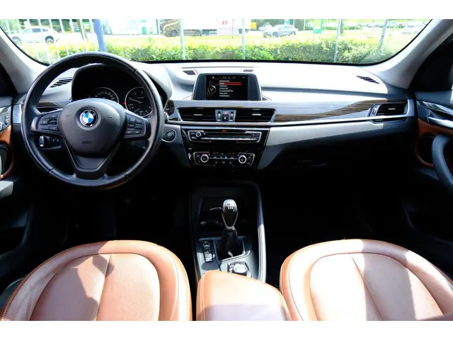 BMW X1 SDrive18d 150pk Clima|Leder|LMV|PDC 2016 Diesel 11