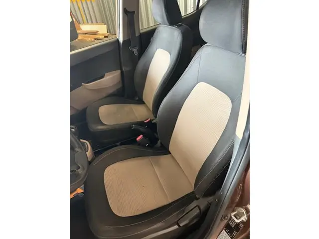 Hyundai i10 1.0i i-Motion Comfort 2017 Benzine 7