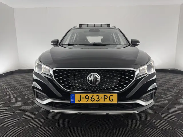 MG ZS EV Luxury 45 kWh {SOH-90 %} 2020 Elektrisch 2