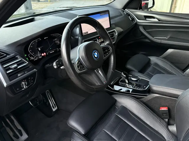 BMW X3 xDrive30e 2022 Hybride Benzine 5