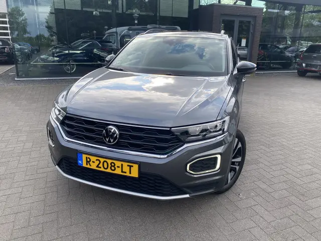 Volkswagen T-Roc 1.5 TSI Sport 2020 Benzine 8