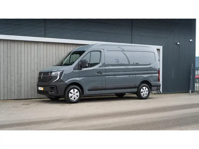 Renault Master T35 2.0 dCi 150 L2H2 Extra 2024 Diesel 20