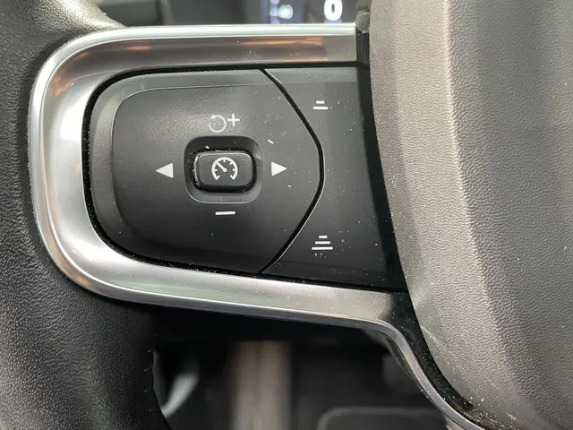 Volvo XC40 2.0 T5 AWD Intro Edition 2018 Benzine 21