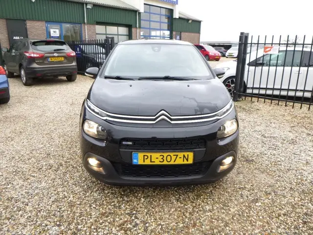 Citroën C3 1.2 PureTech Feel PANORAMADAK 2017 Benzine 4