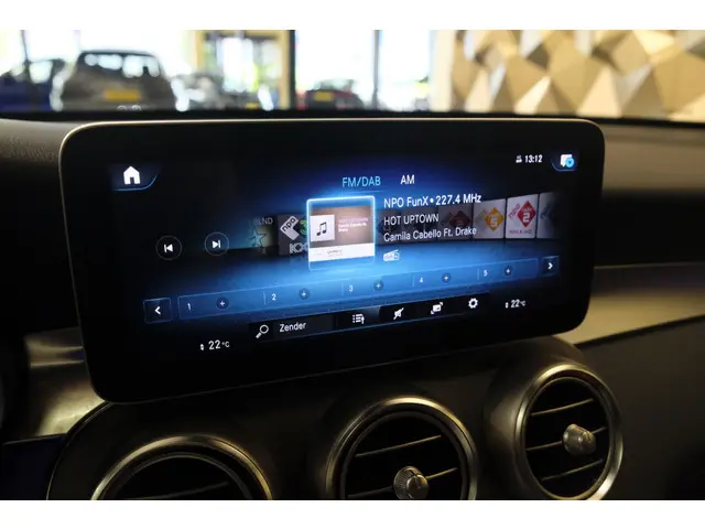 Mercedes-Benz GLC Coupé GLC200 AMG 197pk 2019 Benzine 28