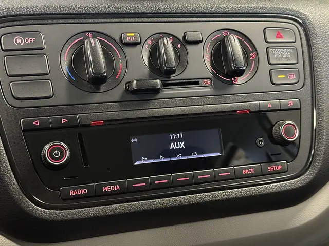 SEAT Mii 1.0 Style Connect 2017 Benzine 19