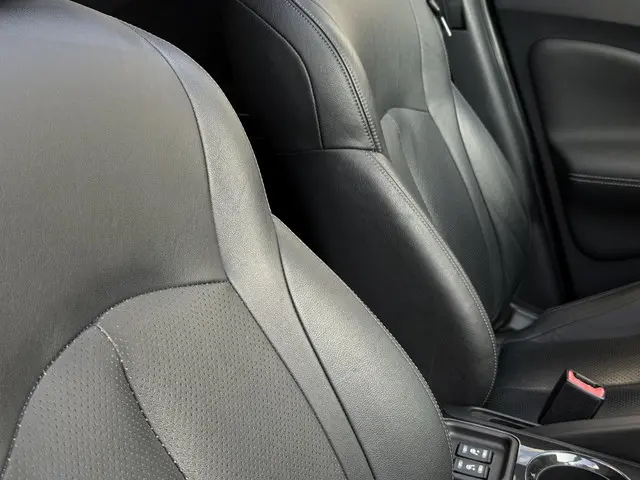 Nissan Juke 1.6 Tekna 2015 Benzine 39