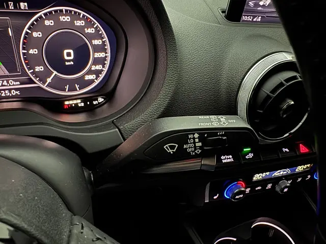 Audi A3 Sportback 1.4 e-tron Sport 2018 Hybride Benzine 17