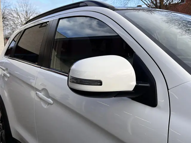 Mitsubishi ASX 2.0 Intense+ 2019 Benzine 35