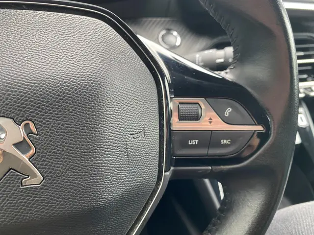 Peugeot 208 1.2 PureTech Allure 2020 Benzine 23